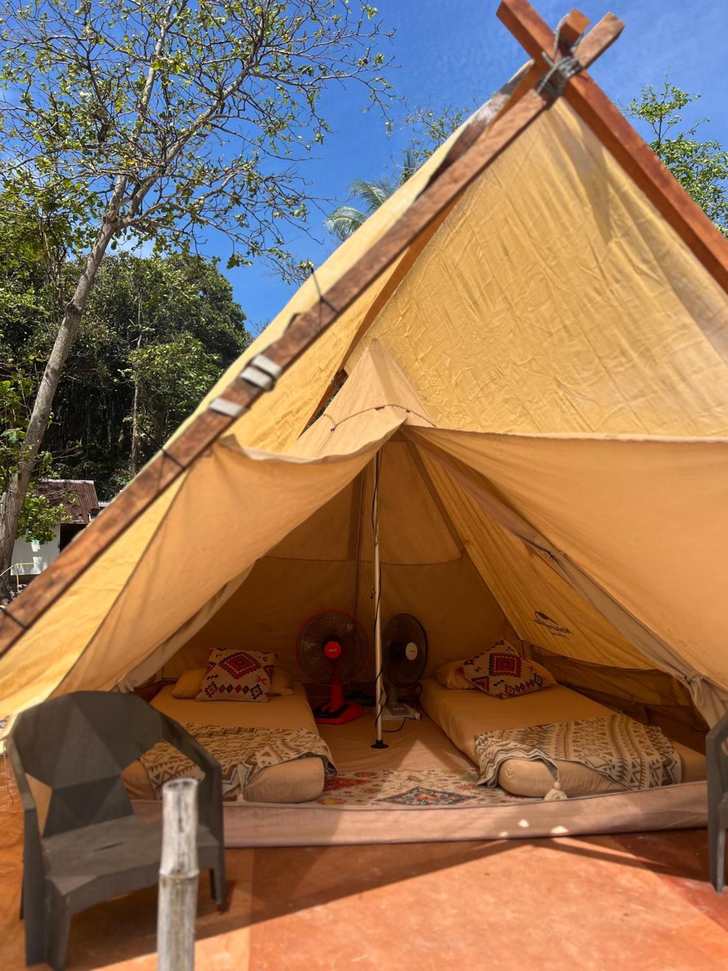 Campsite Long Camp Pulau Perhentian Kecil